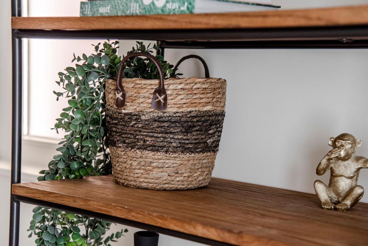 Marley'S Beachhouse - Luxury Apartment With Garden 赞德沃特 外观 照片