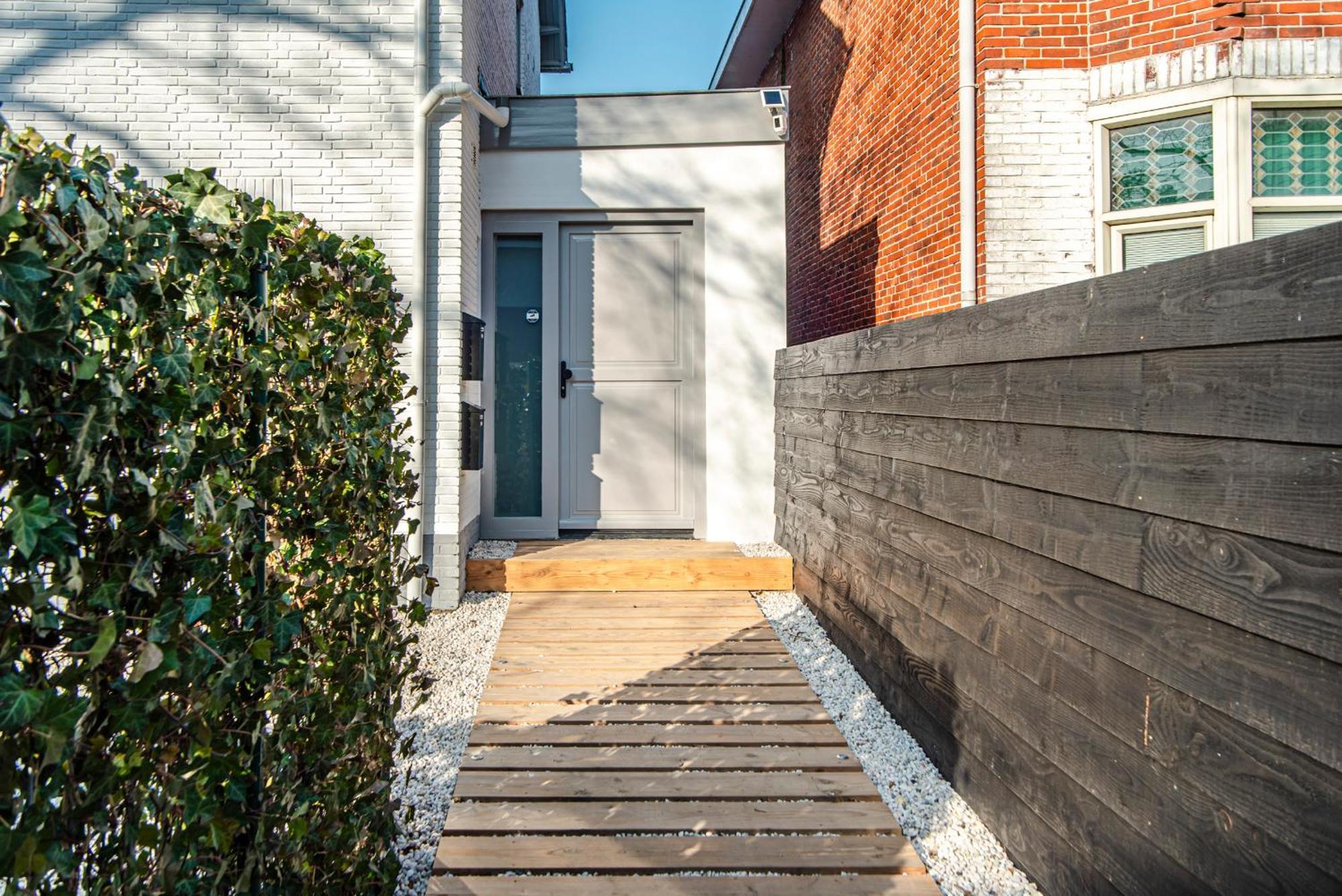 Marley'S Beachhouse - Luxury Apartment With Garden 赞德沃特 外观 照片